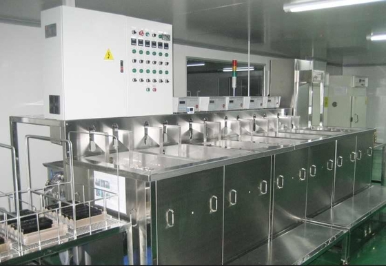 PLC completamente automático de la ranura de la máquina once de la limpieza ultrasónica del vidrio óptico controlado
